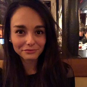 Meet your Posher, Andrea